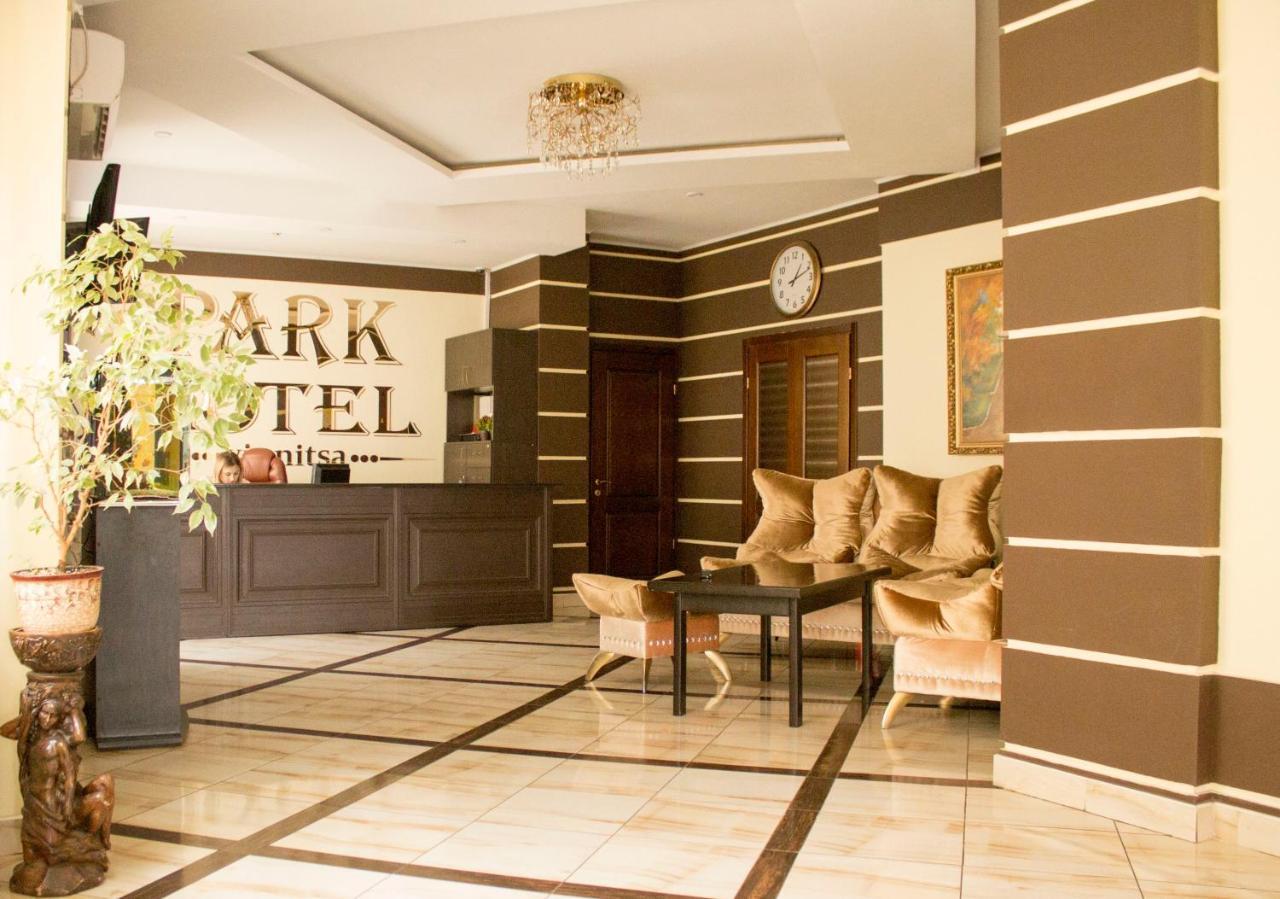 Park Hotel Vinnitsa Kültér fotó